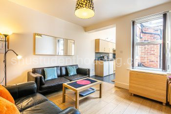 24 Harefield Rd - Lounge + Dining Area